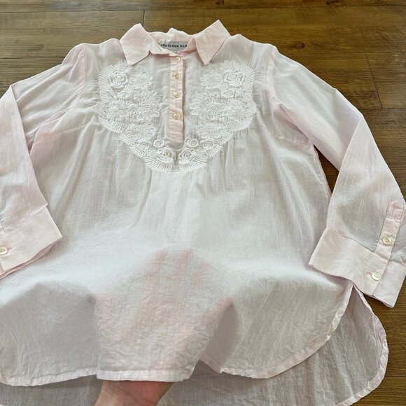 Gretchen Scott Womens Sheer Pink Embroidered Top Size Medium Button Boho Coastal - Picture 8 of 9